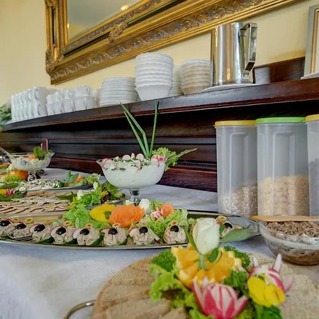 Panorama Guest house 3*